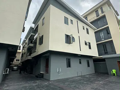 4 Bedroom Maisonette — Lekki Phase 1, Lekki, Lagos