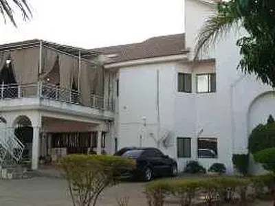 5 Bedroom Detached House with Study and BQ — Jos North, Plateau