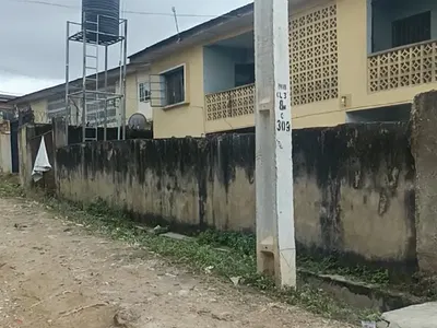 Block of 4 Flats — Opposite Heritage Hotel, Iyaganku, Ibadan, Oyo