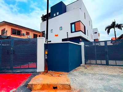 4 Bedroom Semi-Detached Duplex — Anthony Maryland, Anthony, Maryland, Lagos