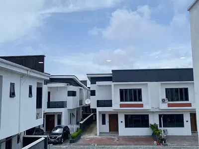 Furnished Executive Room with Swimming-Pool, Gym — Atlantis Estate, Ologolo, Lekki, Lagos