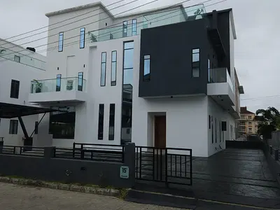 5 Bedroom Fully Detached Duplex with BQ — Victory Park Estate, Osapa, Lekki, Lagos