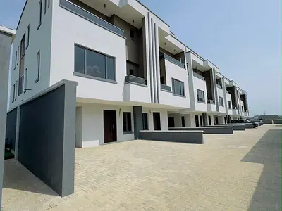 Lovely Built 4 Bedroom Semi Detached Duplex with a Pool — Ogudu, Lagos