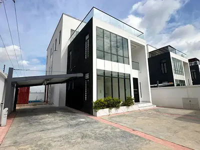 Premium 5-Bedroom Fully Detached Duplex with BQ, Cinema, Gym & Rooftop — Lekki, Lagos