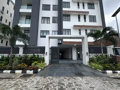 3 Bedroom Penthouse with BQ — Lekki, Lagos