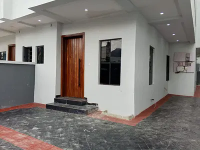 5 Bedroom Detached Bungalow — Ogudu, Lagos