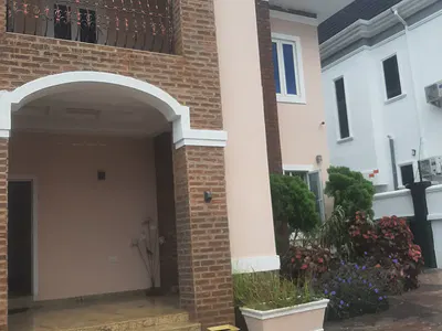 Very Solid 6 Bedroom Duplex — Chime Estate, Thinkers Corner, Enugu, Enugu