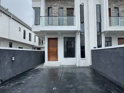 Nice 4 Bedroom Semi-Detached Duplex — Lekki, Lagos
