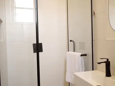 Luxury Beautiful 2 Bedroom Apartment — African Lane, Lekki Phase 1, Lekki, Lagos