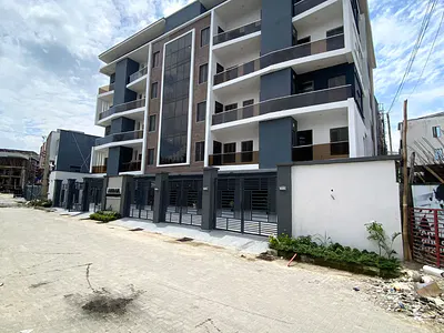 4 Bedroom Apartment with Elevator — Lekki, Lagos