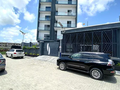 3 Bedroom Apartment with Elevator, Gym & Pool — Lekki, Lagos