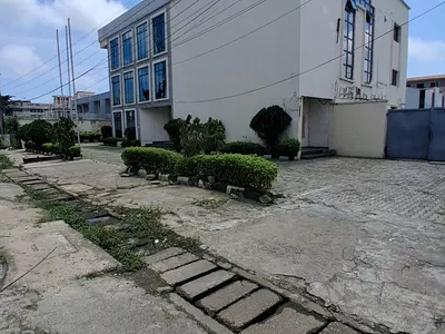 Land Area: 1,557.69SQM Prime Land — Victoria Island (VI), Lagos