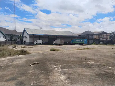 Well Located Warehouse Measuring About 800 Square Metres with Offices — Eleme Road, Elelenwo, Port Harcourt, Rivers
