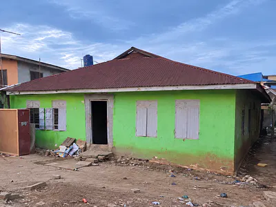A Demolishable Bungalow on a Full Plot of Land — Shomolu, Lagos