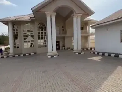 6 Bedroom Detached Duplex with Guest Chalet — Main, Maitama District, Abuja