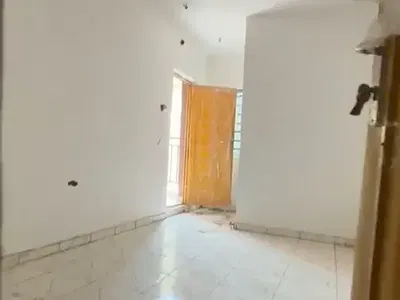 Spacious 1 Bedroom Apartment — Fola Agoro, Yaba, Lagos