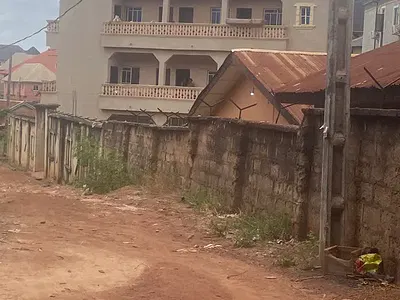 4 Flats with Additional Space for Main Building — Maryland, Enugu, Enugu