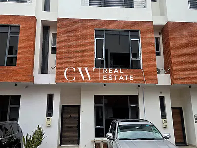 4 Bedroom Apartment with BQ — Lekki Phase 1, Lekki, Lagos