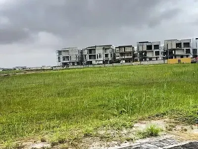 586SQM in a Luxurious Estate with Cofo — Lekki, Lagos