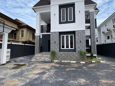 5 Bedroom Detached House with Penthouse — Zone 10, Lekki Right, Lekki Phase 1, Lekki, Lagos
