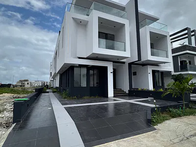 5 Bedroom Semi-Detached Duplex — Lekki, Lagos