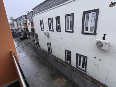 4 Bedroom Terrace — Lekki, Lagos