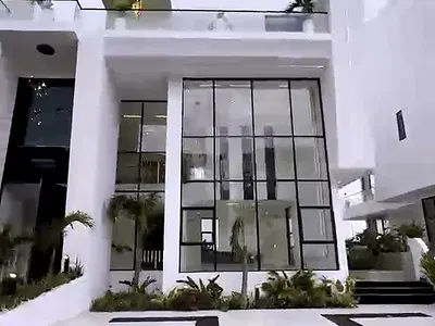 5 Bedroom Detached Duplex with Pool — Lekki, Lagos