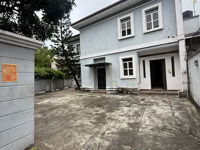 9 Bedroom Detached House — Victoria Island (VI), Lagos