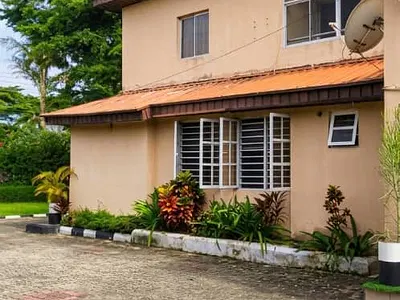 Corner Piece 5 Bed Detached House + 2 Rooms BQ — Lekki, Lagos
