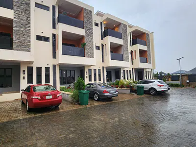 Luxury Four Bedroom Terrace Duplex with a BQ — Lifecamp District, Life Camp, Abuja