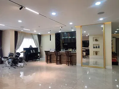 4 Bedroom Luxury Waterfront Penthouse — Ikoyi, Lagos