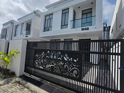 Brand-New Exquisite 5 Bedroom Duplex + BQ — Lekki 2nd Toll Gate, Lekki, Lagos