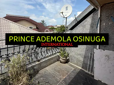 Private 4 Bedroom Terrace House with BQ, Swimming Pool — Ikoyi, Lagos
