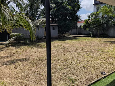 Bungalow with Pool and Basket Ball Court on 2100 SQM — Ikeja, Lagos