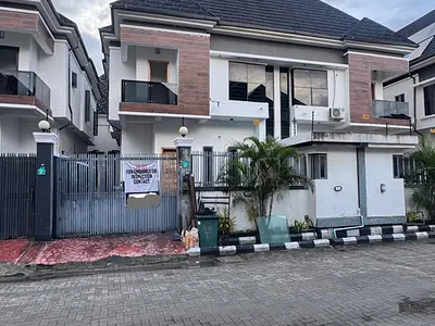 4 Bedroom — Lekki, Lagos