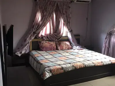 Furnished 3 Bedroom Flat — Omololu Oluloyo GRA Estate Adeoyo Ringroad, Ibadan, Oyo