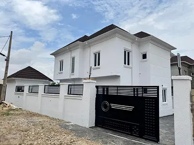 Detached 4 Bedroom Duplex — Behind Sonbeam, New Bodija, Ibadan, Oyo