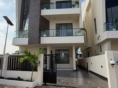 5 Bedroom Fully Detached Duplex — Lekki, Lagos