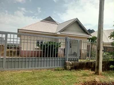 3 Bedroom Detached Bungalow — Von Estate, Lugbe District, Abuja