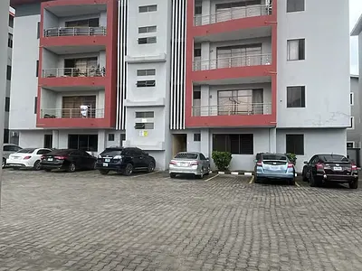 3 Bedroom Flat with BQ — Raymond Estate, Davis Street, Alapere, Ketu, Lagos