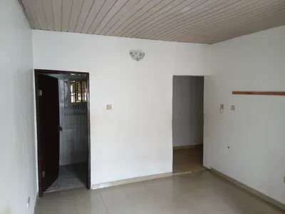 A Beautiful and Spacious Self-Contained Room with an Extra Room — Off the Akute-Lambe Road, Ojodu, Lagos
