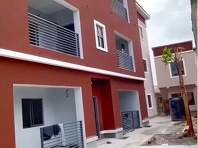 Executive 6 Units of 2 Bedroom Flat in a Secure Estate for Company Use — Eneka Link Road, Shell Cooperative, Port Harcourt, Rivers