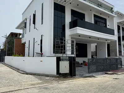 Luxury Five Bedroom Fully Detached Duplex — Chevron, Lekki, Lagos