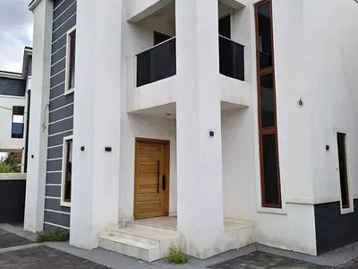 5 Bedroom Detached Duplex with BQ — Sunrise Estate (Sunrise Floor Mills), Enu-Ai Expressway, Enugu, Enugu