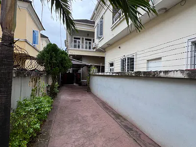Spacious 4 Bedroom Semi Detached Duplex + BQ — Chevy View Estate, Chevron Drive, Lekki Expressway, Lekki, Lagos