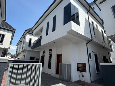 Luxury Sharp 5 Bedroom Duplex with a BQ (Not Negotiable) — Lekki, Lagos
