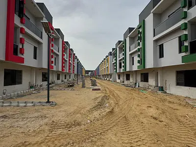 4-Bedrooms Terraced Duplex with BQ — Ogudu GRA, Ogudu, Lagos