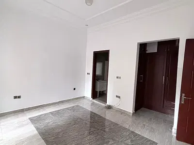 Beautifully Standard 2-Bedroom Apartment in Ikoyi — Ikoyi, Lagos