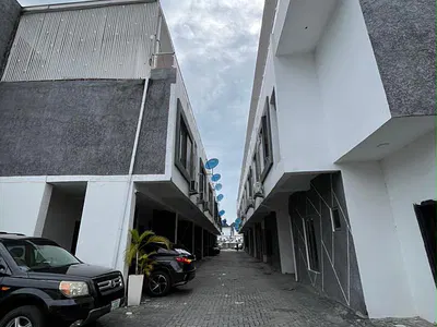 3 Bedroom Penthouse Apartment — Lekki, Lagos