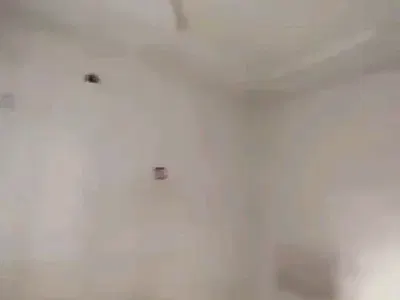 Executive Room Self-Contain — Off Market Street, Shomolu, Lagos